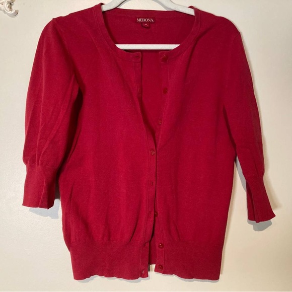 Red cardigan - Picture 2 of 5